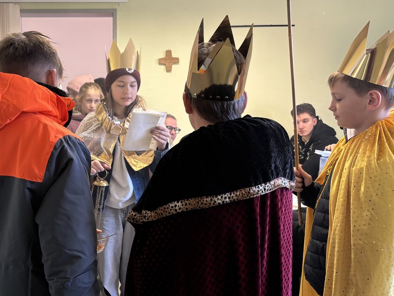 Titelbild für Beitrag: Sternsinger segnen unsere Räume